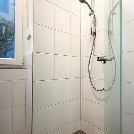 Newton-appartement Mit 3 Schlafzimmern Lejlighed
